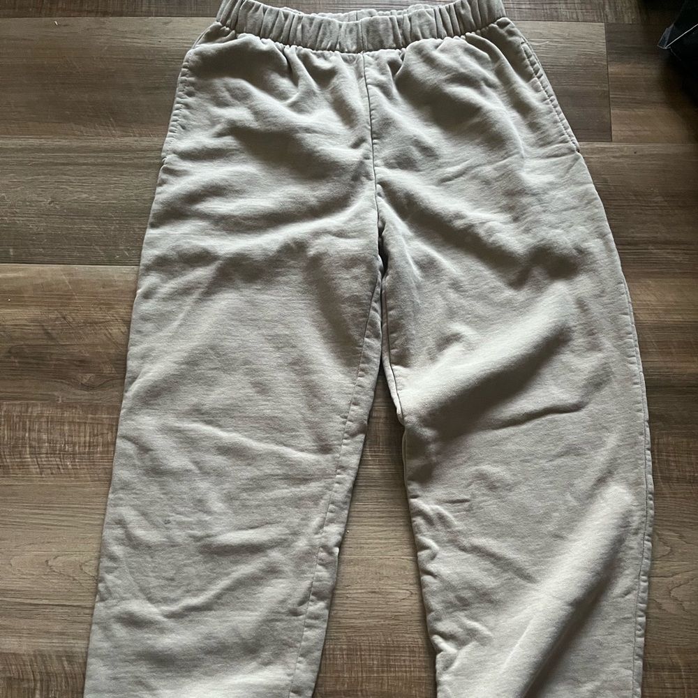 ❌sold❌Brandy Melville sweatpants